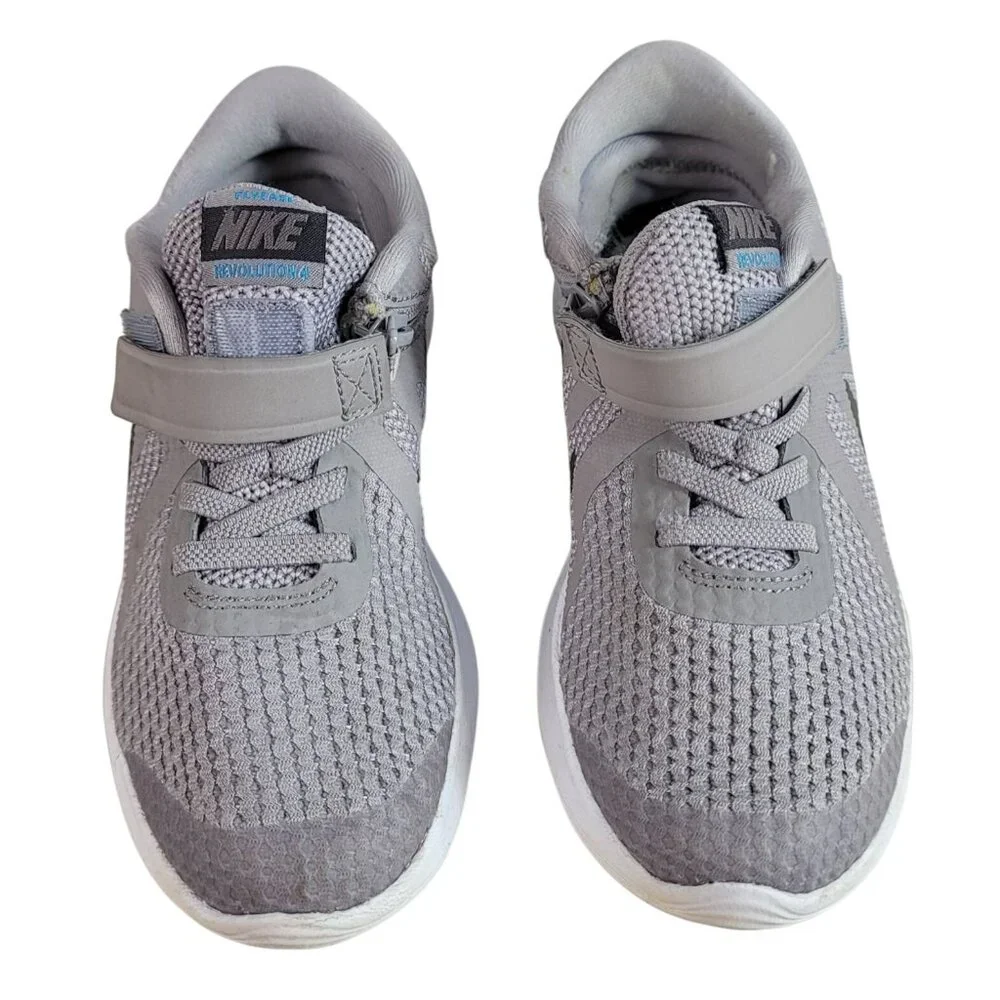 Nike Kids Revolution 4 Flyease PSV Sneakers Gray 2Y Zipper Hook Loop AH7795 READ